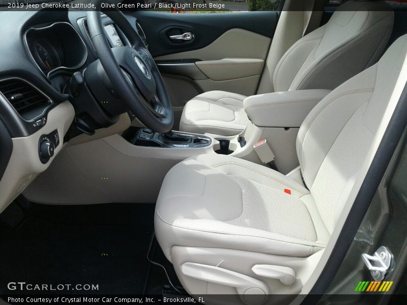 Olive Green Pearl / Black/Light Frost Beige 2019 Jeep Cherokee Latitude