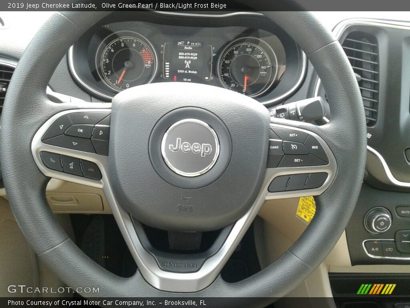 Olive Green Pearl / Black/Light Frost Beige 2019 Jeep Cherokee Latitude