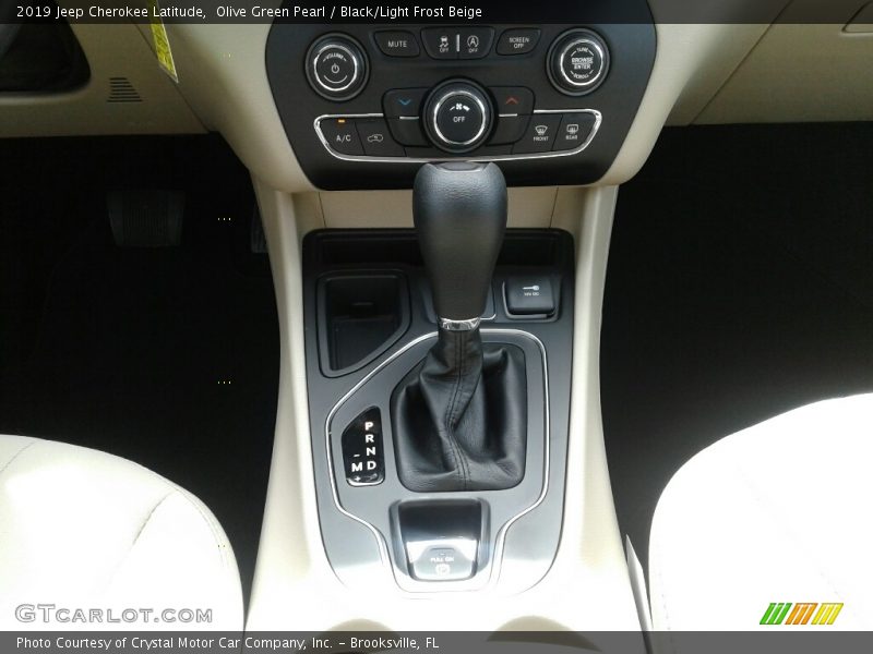 Olive Green Pearl / Black/Light Frost Beige 2019 Jeep Cherokee Latitude