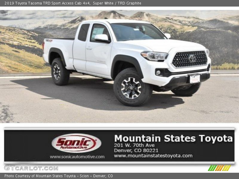 Super White / TRD Graphite 2019 Toyota Tacoma TRD Sport Access Cab 4x4