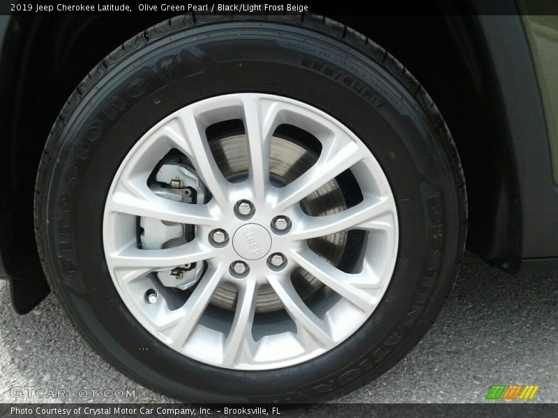 Olive Green Pearl / Black/Light Frost Beige 2019 Jeep Cherokee Latitude
