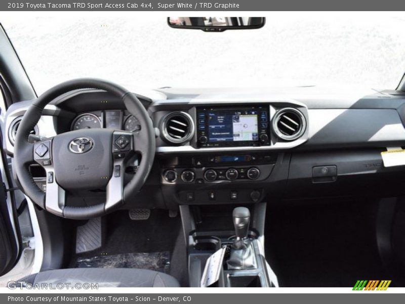 Super White / TRD Graphite 2019 Toyota Tacoma TRD Sport Access Cab 4x4