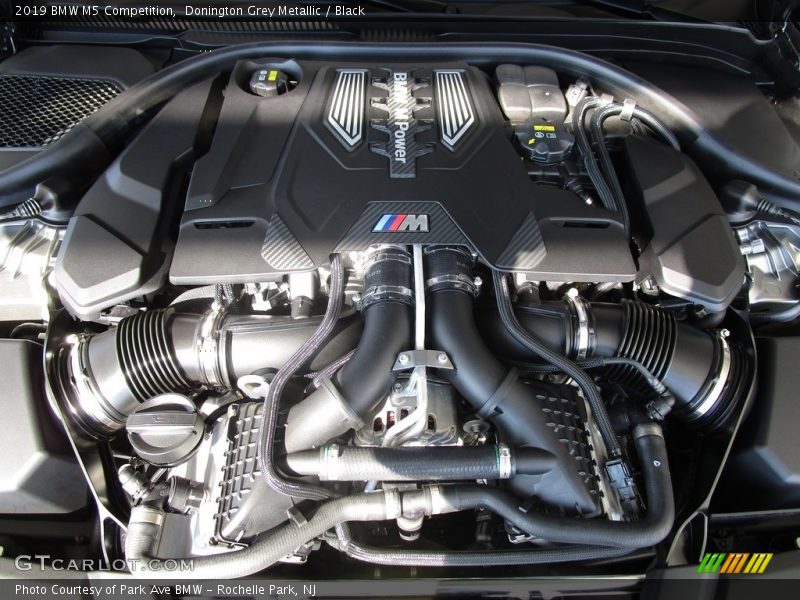 Donington Grey Metallic / Black 2019 BMW M5 Competition