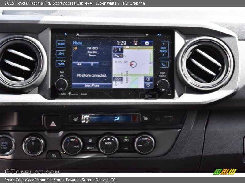 Super White / TRD Graphite 2019 Toyota Tacoma TRD Sport Access Cab 4x4