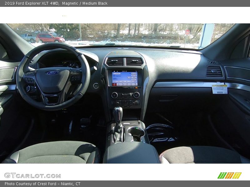 Magnetic / Medium Black 2019 Ford Explorer XLT 4WD