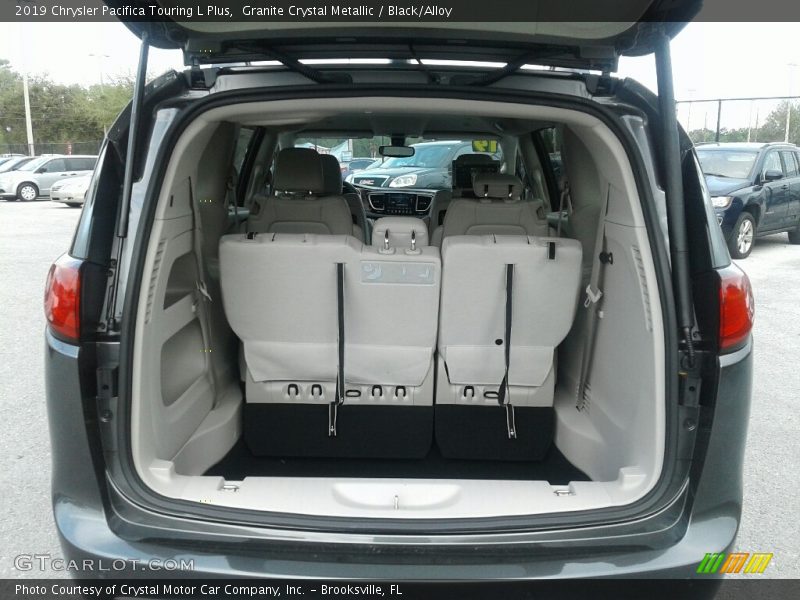 Granite Crystal Metallic / Black/Alloy 2019 Chrysler Pacifica Touring L Plus