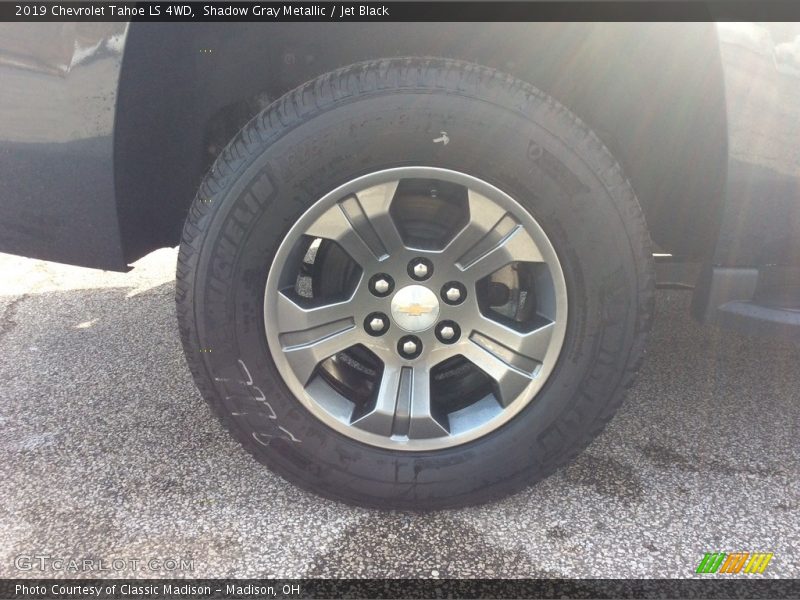 Shadow Gray Metallic / Jet Black 2019 Chevrolet Tahoe LS 4WD