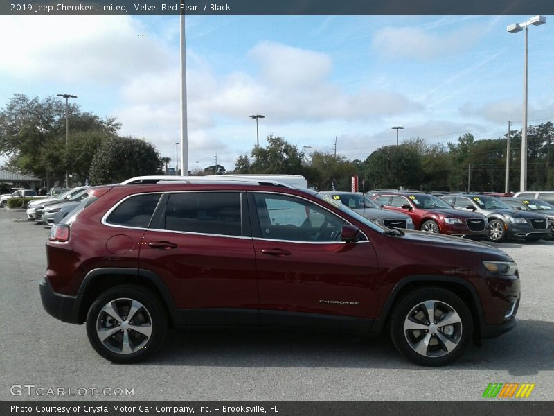 Velvet Red Pearl / Black 2019 Jeep Cherokee Limited