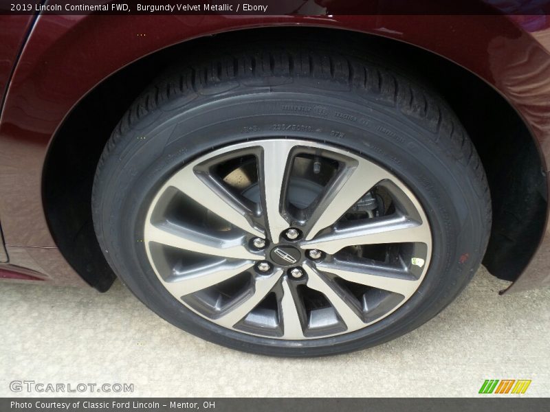 Burgundy Velvet Metallic / Ebony 2019 Lincoln Continental FWD