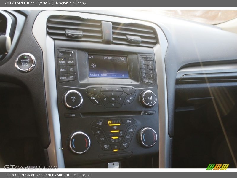 Magnetic / Ebony 2017 Ford Fusion Hybrid SE