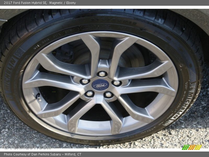 Magnetic / Ebony 2017 Ford Fusion Hybrid SE