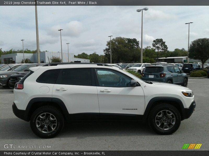 Pearl White / Black 2019 Jeep Cherokee Trailhawk Elite 4x4