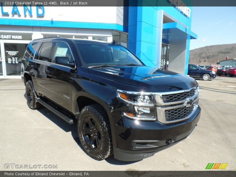 Black / Jet Black 2019 Chevrolet Tahoe LS 4WD