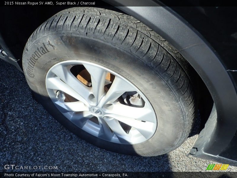 Super Black / Charcoal 2015 Nissan Rogue SV AWD