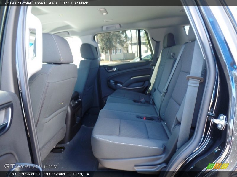 Black / Jet Black 2019 Chevrolet Tahoe LS 4WD
