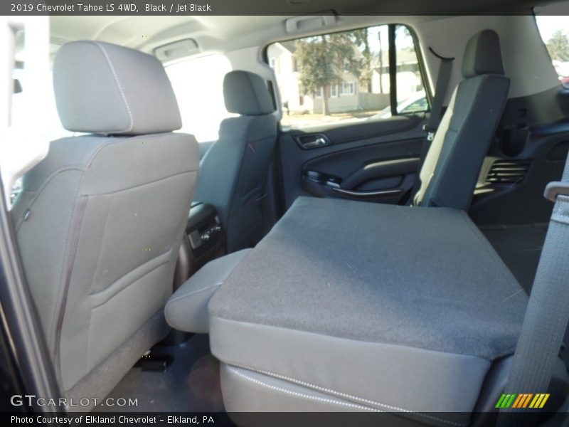 Black / Jet Black 2019 Chevrolet Tahoe LS 4WD