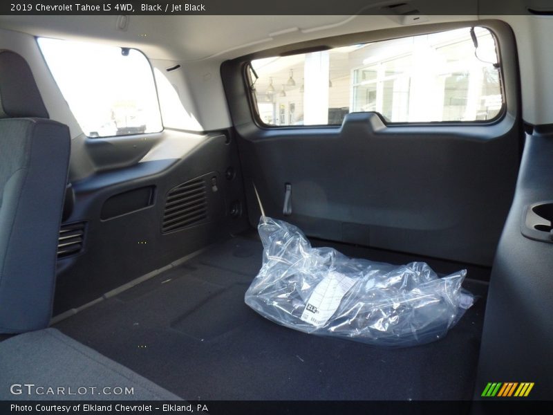 Black / Jet Black 2019 Chevrolet Tahoe LS 4WD
