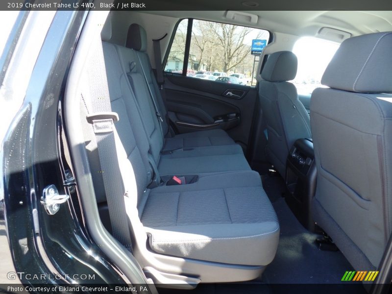 Black / Jet Black 2019 Chevrolet Tahoe LS 4WD