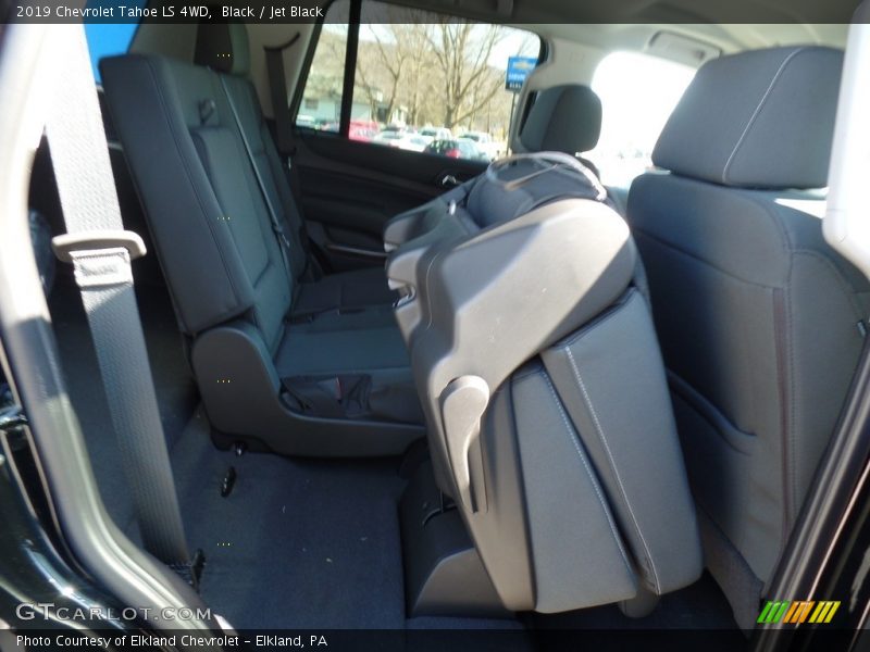 Black / Jet Black 2019 Chevrolet Tahoe LS 4WD