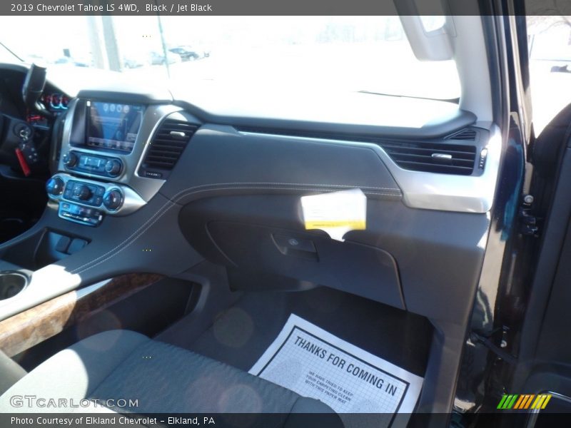Black / Jet Black 2019 Chevrolet Tahoe LS 4WD