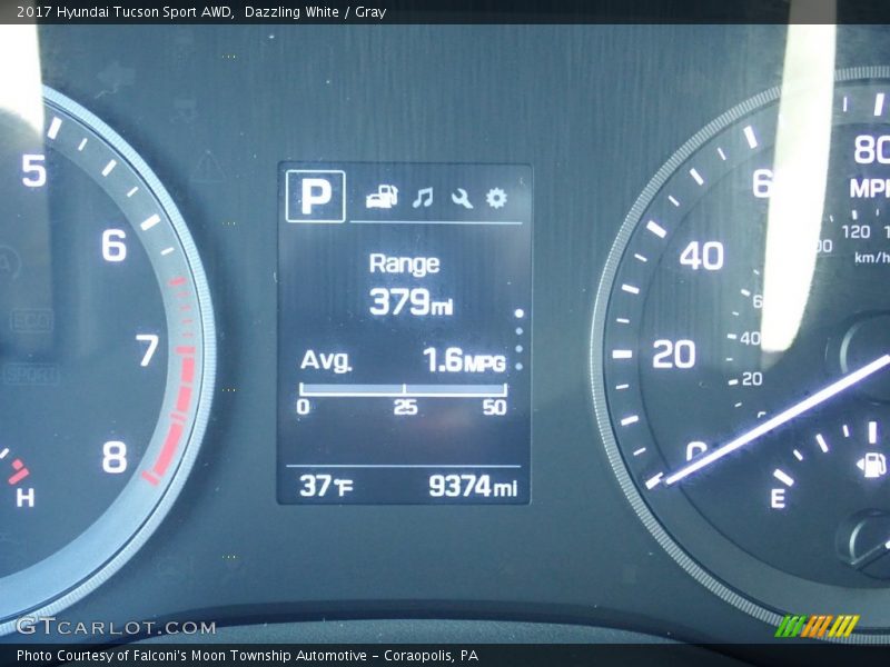 Dazzling White / Gray 2017 Hyundai Tucson Sport AWD