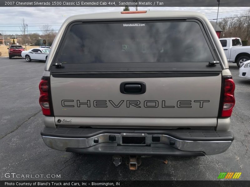 Sandstone Metallic / Tan 2007 Chevrolet Silverado 1500 Classic LS Extended Cab 4x4