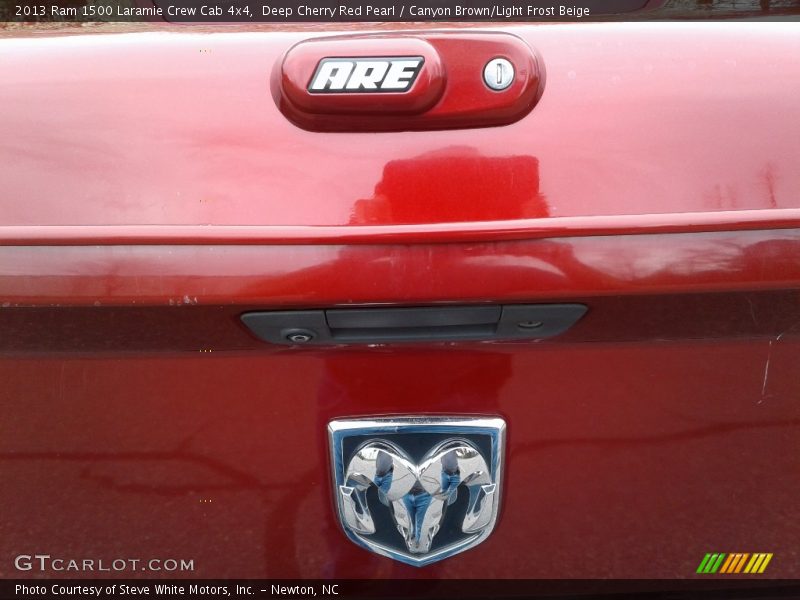 Deep Cherry Red Pearl / Canyon Brown/Light Frost Beige 2013 Ram 1500 Laramie Crew Cab 4x4