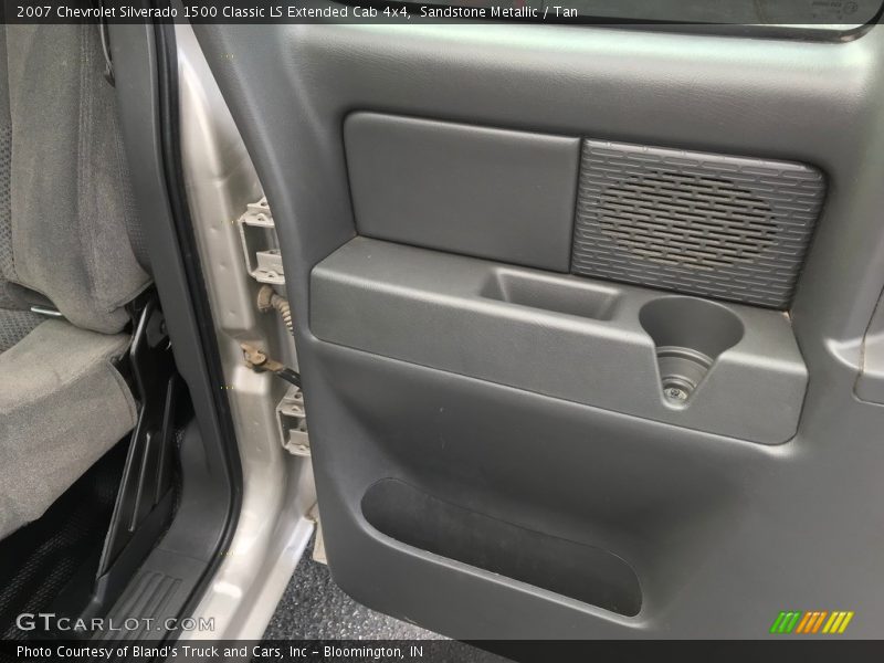 Sandstone Metallic / Tan 2007 Chevrolet Silverado 1500 Classic LS Extended Cab 4x4
