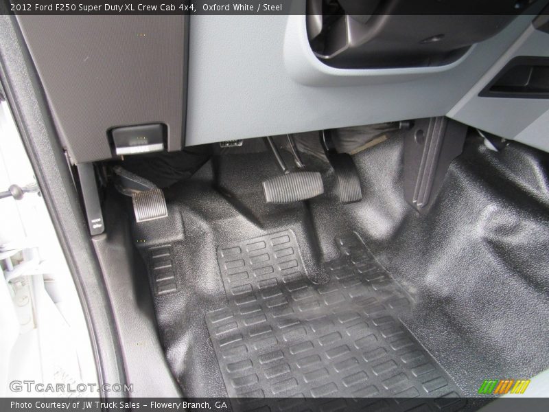 Oxford White / Steel 2012 Ford F250 Super Duty XL Crew Cab 4x4