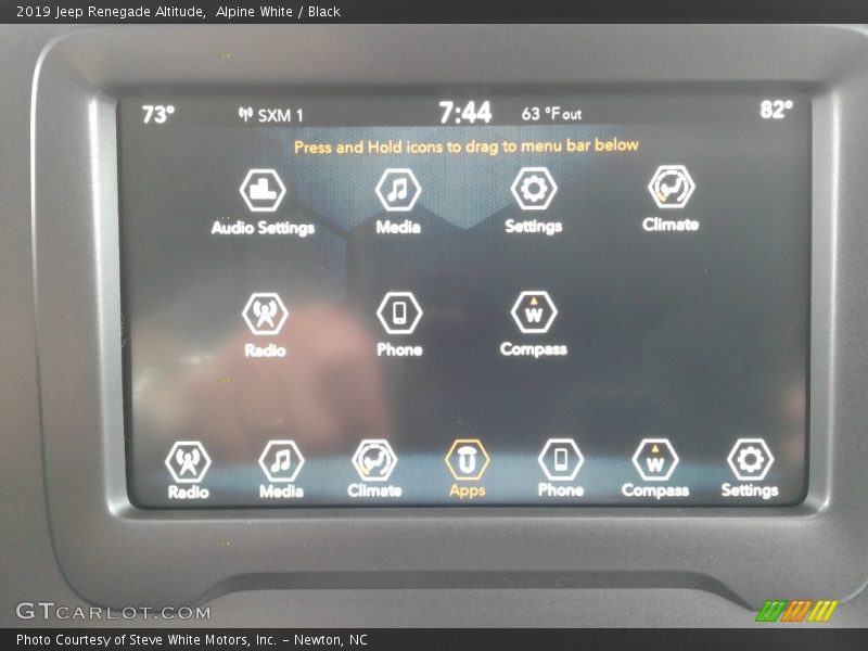 Alpine White / Black 2019 Jeep Renegade Altitude