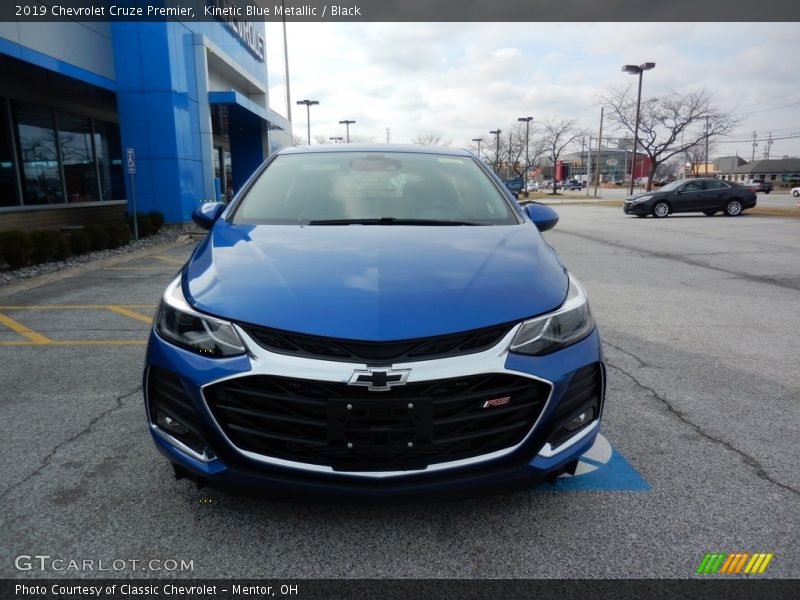 Kinetic Blue Metallic / Black 2019 Chevrolet Cruze Premier