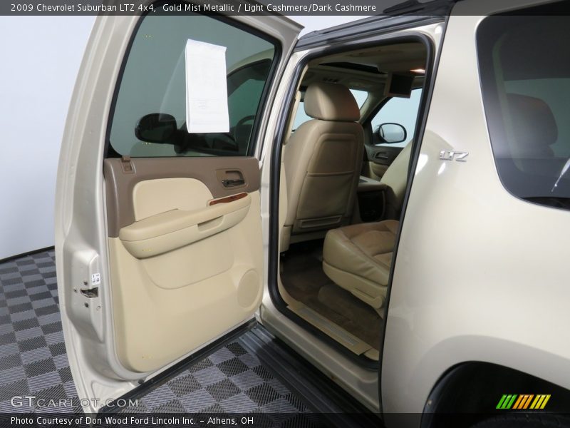Gold Mist Metallic / Light Cashmere/Dark Cashmere 2009 Chevrolet Suburban LTZ 4x4