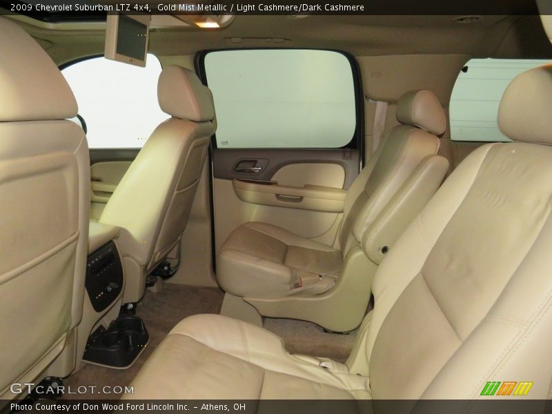 Gold Mist Metallic / Light Cashmere/Dark Cashmere 2009 Chevrolet Suburban LTZ 4x4