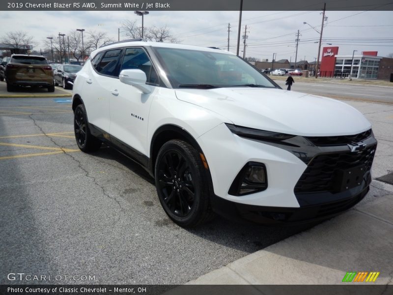 Front 3/4 View of 2019 Blazer RS AWD