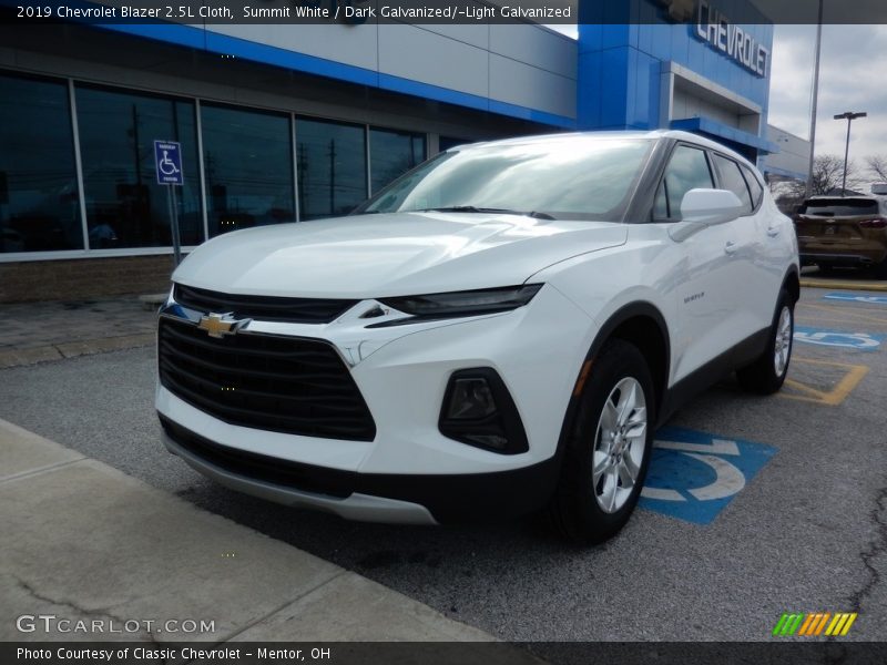 Summit White / Dark Galvanized/­Light Galvanized 2019 Chevrolet Blazer 2.5L Cloth