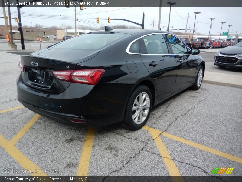 Mosaic Black Metallic / Jet Black 2019 Chevrolet Malibu LT