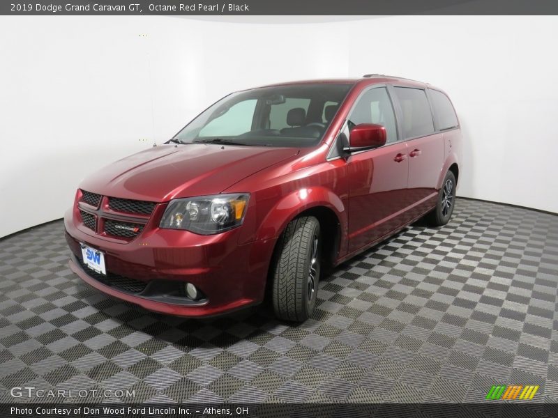 Octane Red Pearl / Black 2019 Dodge Grand Caravan GT