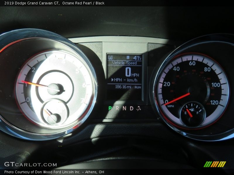Octane Red Pearl / Black 2019 Dodge Grand Caravan GT
