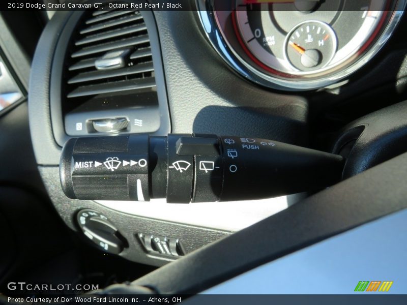 Octane Red Pearl / Black 2019 Dodge Grand Caravan GT