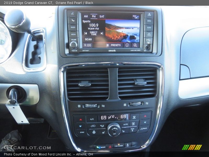 Octane Red Pearl / Black 2019 Dodge Grand Caravan GT