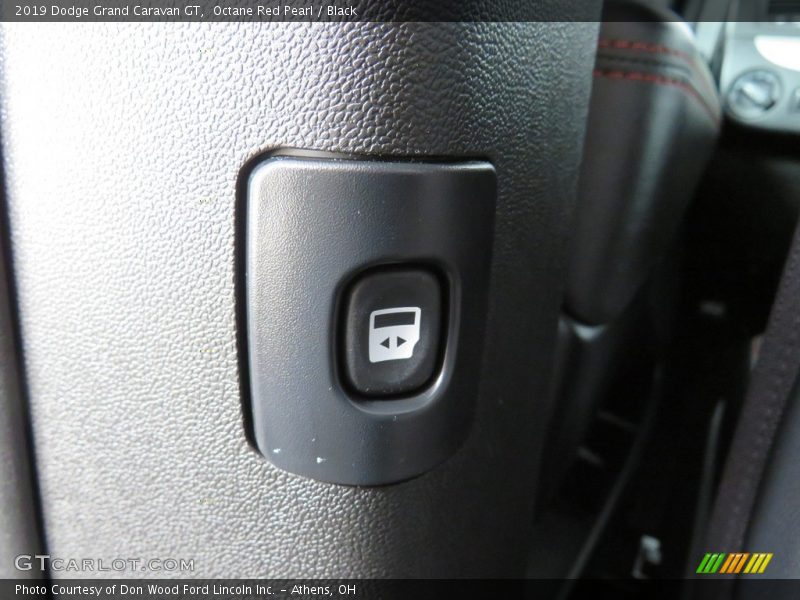 Octane Red Pearl / Black 2019 Dodge Grand Caravan GT
