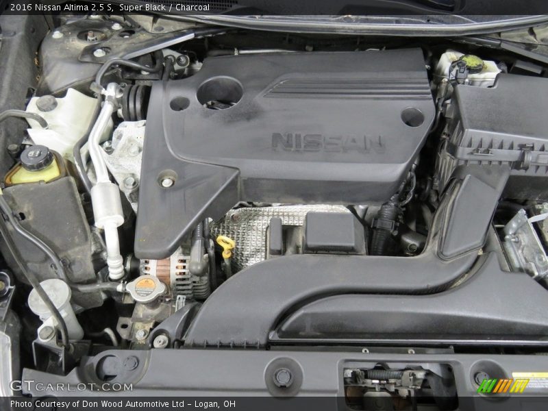 Super Black / Charcoal 2016 Nissan Altima 2.5 S