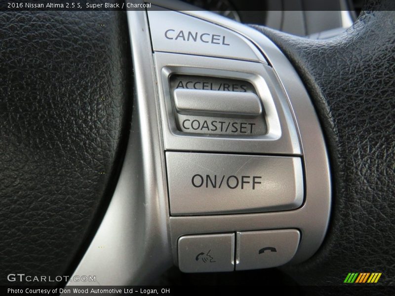 Super Black / Charcoal 2016 Nissan Altima 2.5 S