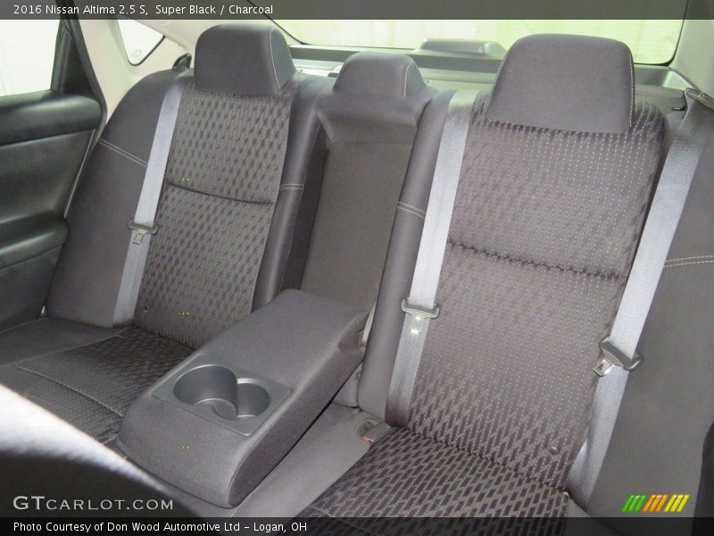Super Black / Charcoal 2016 Nissan Altima 2.5 S