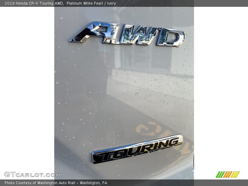 Platinum White Pearl / Ivory 2019 Honda CR-V Touring AWD