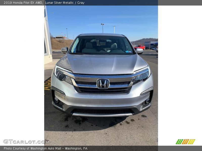 Lunar Silver Metallic / Gray 2019 Honda Pilot EX AWD