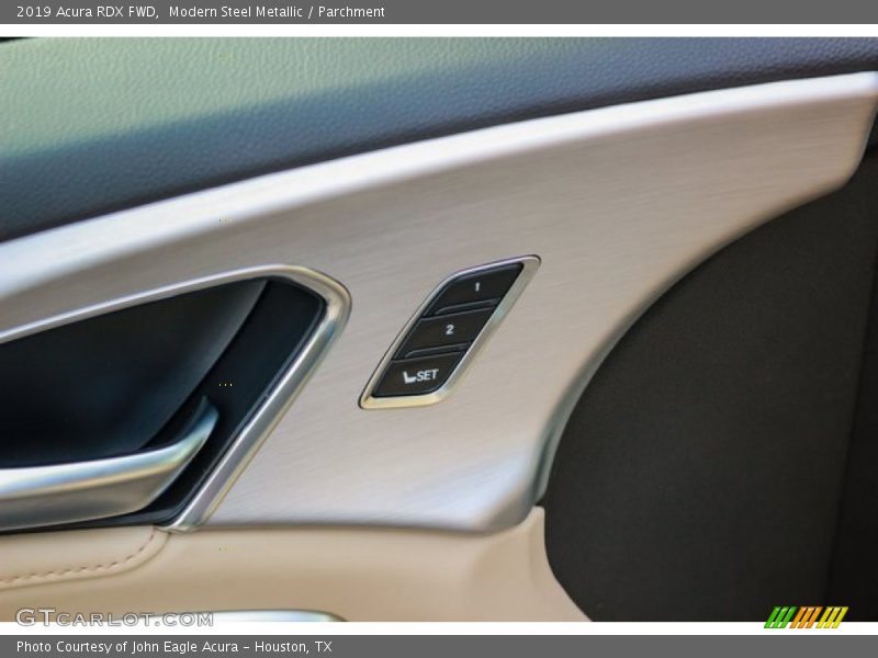 Modern Steel Metallic / Parchment 2019 Acura RDX FWD