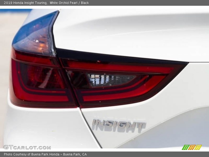 White Orchid Pearl / Black 2019 Honda Insight Touring