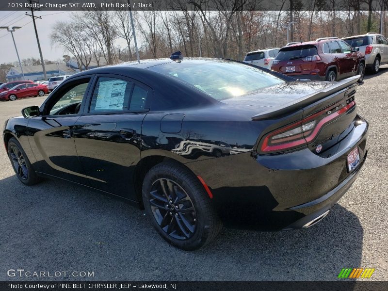 Pitch Black / Black 2019 Dodge Charger SXT AWD