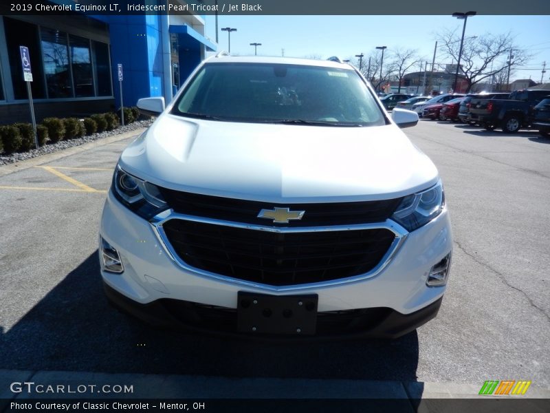 Iridescent Pearl Tricoat / Jet Black 2019 Chevrolet Equinox LT